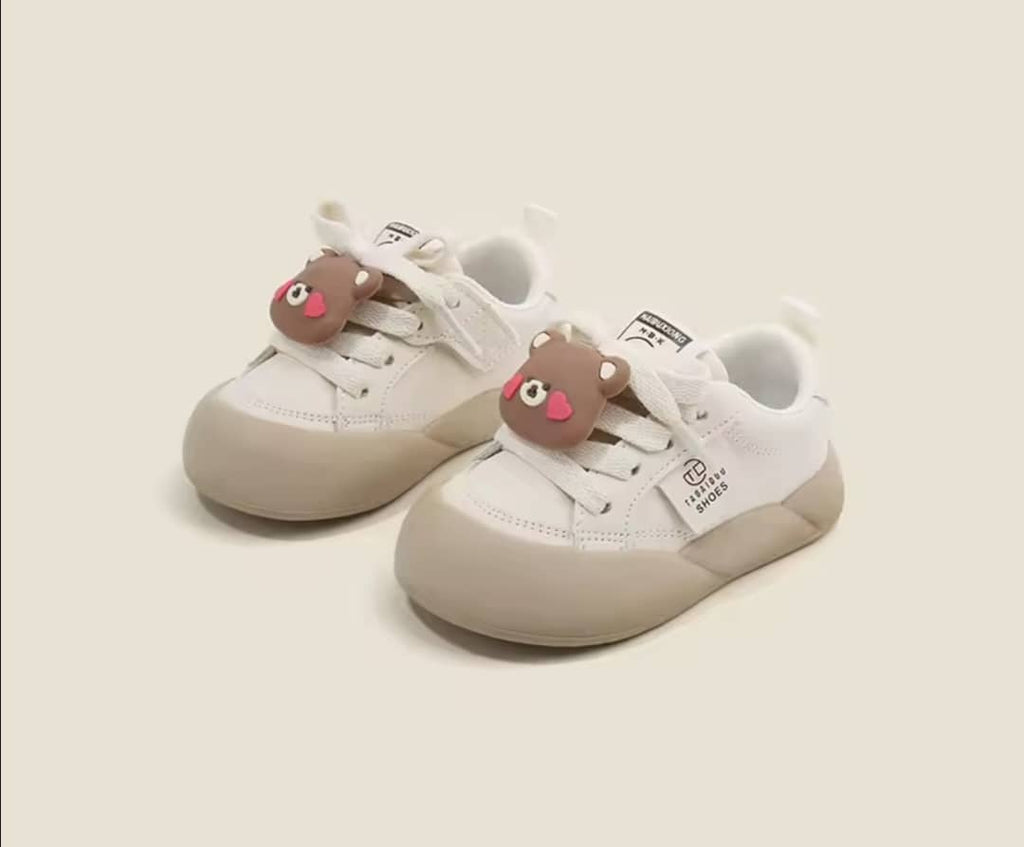 حذاء الاطفال الاصلي الرائع